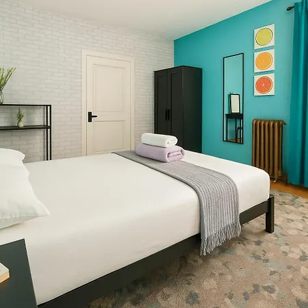 Modern Xl Queen Room Comfort & Character In Harlem New York Exterior photo