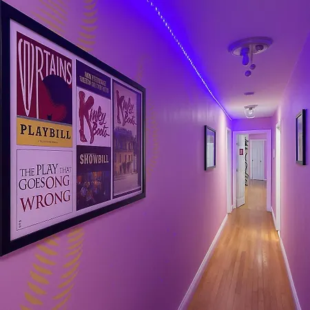 Modern Xl Queen Room Comfort & Character In Harlem New York Exterior photo